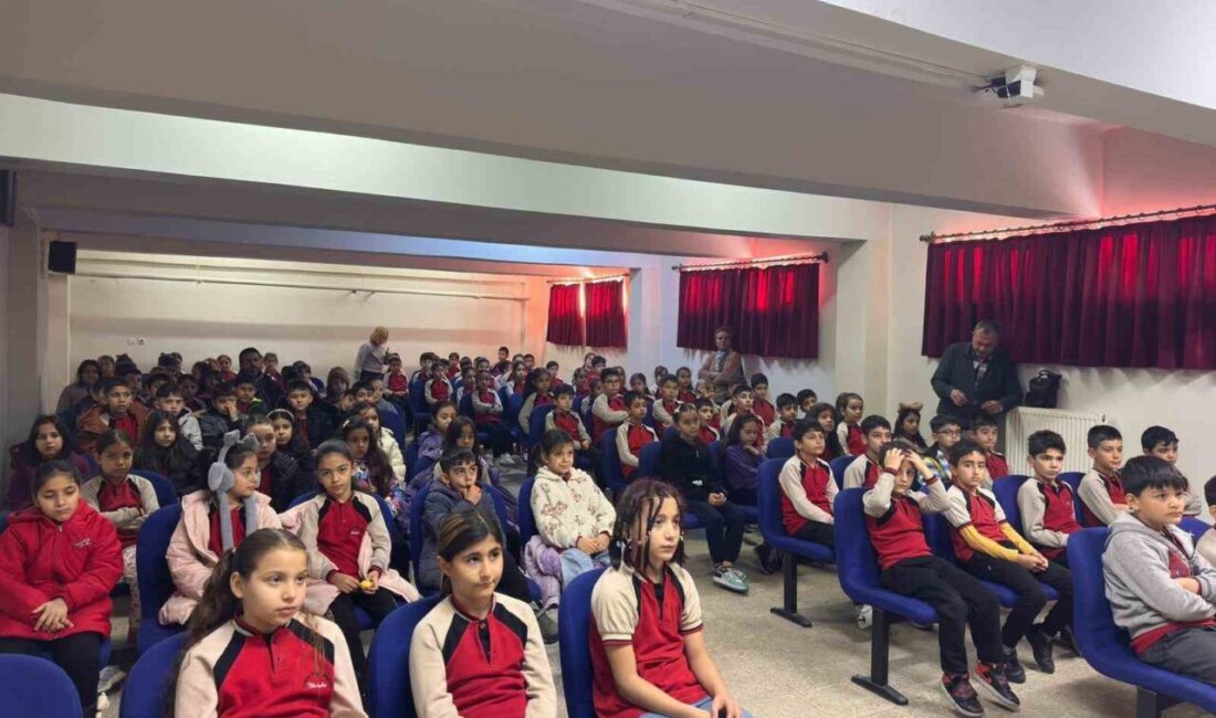 Kayseri’de Sportif Yetenek Taraması Bilgilendirme Faaliyetleri Devam Ediyor Kayseri'de, Gençlik ve Spor Bakanlığı'nın "Sportif Yetenek Taraması" programı kapsamında
