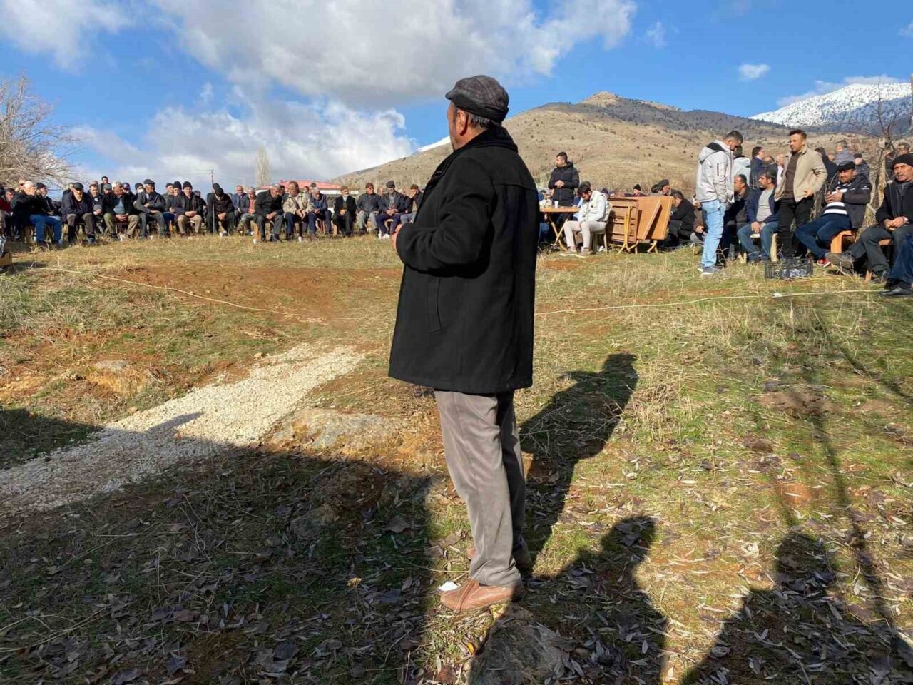 Kayseri'de bir apartman görevlisi olan Melek Gül, emekli başçavuş İ.Ş.