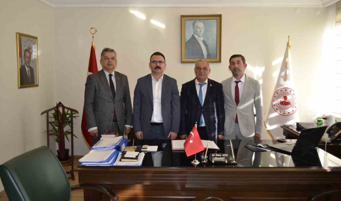 Sultanhisar’da Evcil Hayvan Mama Üretim Atölyesi İçin Proje Hayata Geçirildi Aydın'ın Sultanhisar ilçesinde, Sultanhisar Kaymakamlığı ve Belediyesi arasında imzalanan protokol