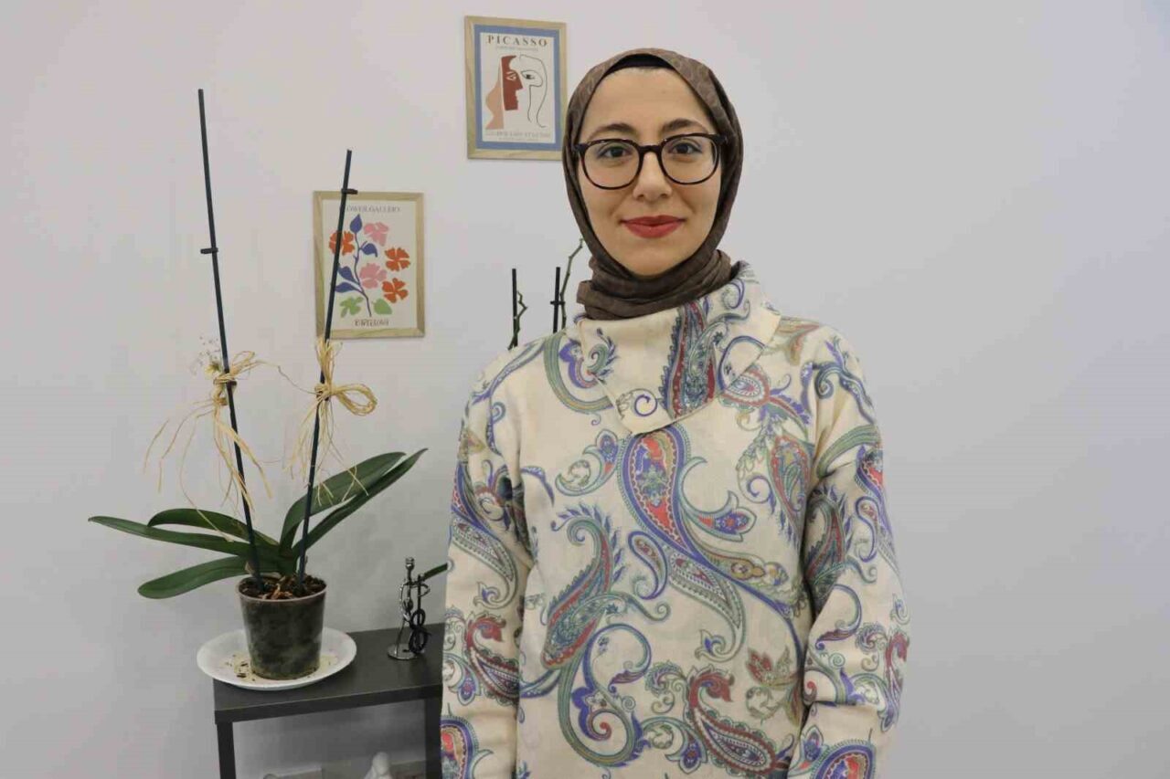 Uzman Psikolog Dilruba Işın, akıllı telefon kullanımının yaygınlaşmasıyla birlikte "Hayalet