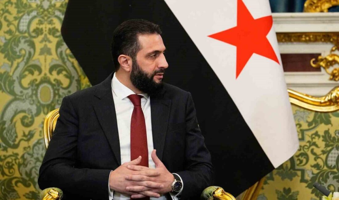 Suriye Devlet Başkanı Eş-Şara, Doha Forumu’nda İsrail’in kriz ihraç ettiğini ve güvenlik kaygılarını istismar ettiğini belirtti Suriye Devlet Başkanı Ahmed Eş-Şara, Doha'da düzenlenen forumda İsrail'i diğer