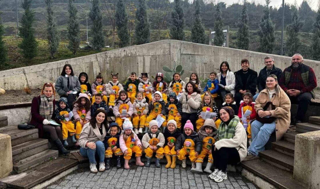 Düzce Nadas Çocuk Köyü Öğrencileri, Botanik Bahçesi Ziyaretiyle Doğa ve Bitki Çeşitliliğini Öğrendi Düzce Nadas Çocuk Köyü Anaokulu öğrencileri, öğretmenleriyle birlikte Düzce Üniversitesi