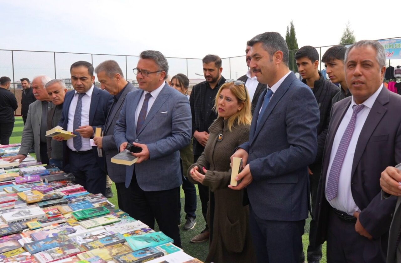 Adıyaman Bilgi Anadolu Lisesi, "Takasla Yaşam Bul" projesiyle çevre bilincini