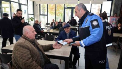Talas Belediyesi, 60 yaş üstü vatandaşları dijital dolandırıcılıklara karşı bilinçlendirmek