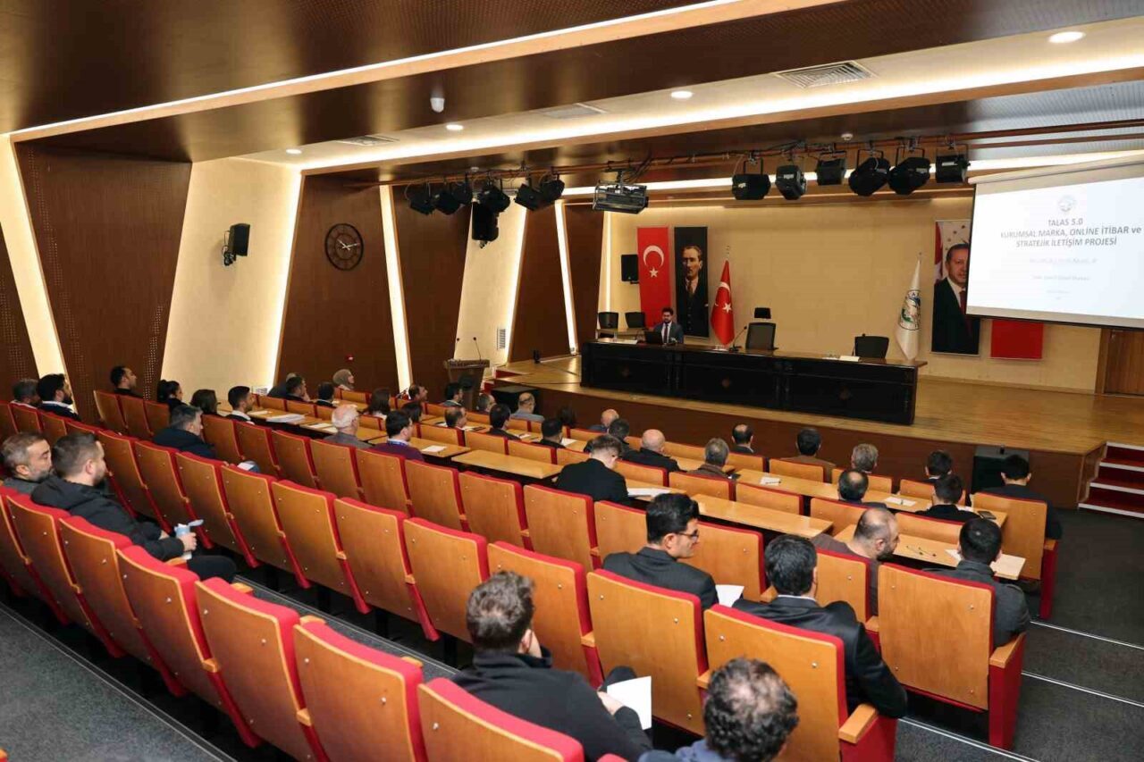 Talas Belediyesi, Talas 5.0 Masterclass eğitim programının son oturumunu başarılı