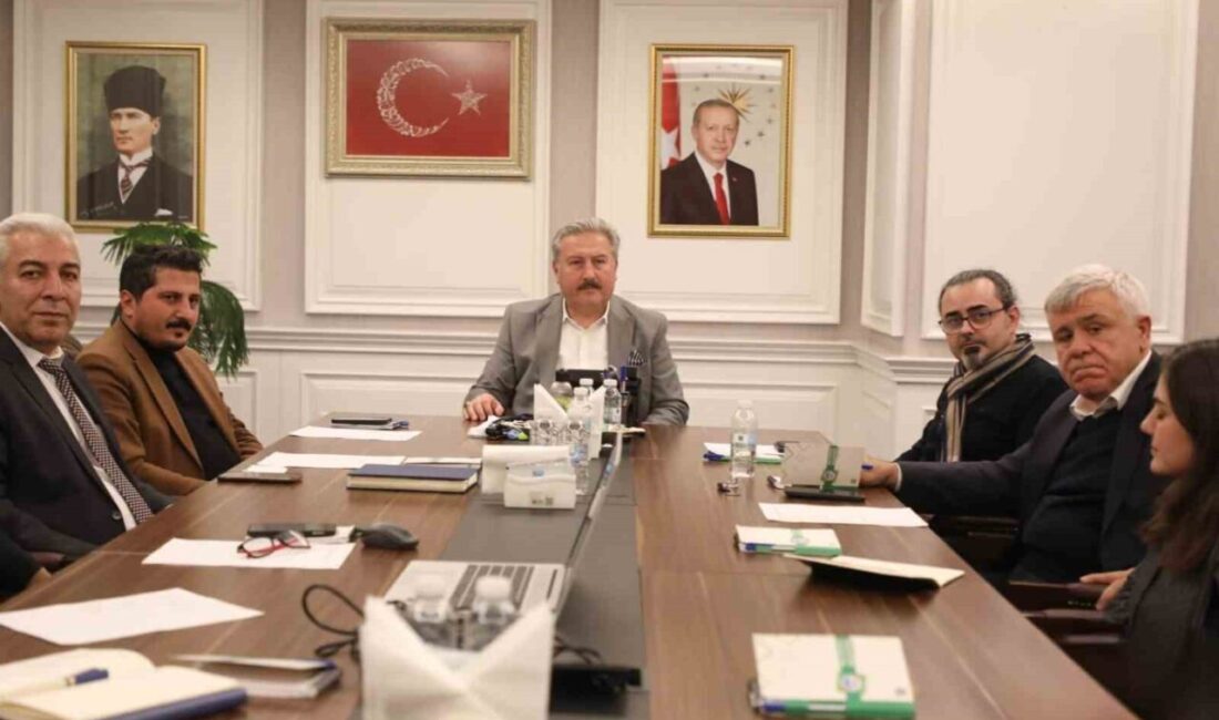 Tarihi Gön Han ve Kapalı Çarşı’nın Geleceği İçin Uluslararası Çalıştayın İkinci Toplantısı Gerçekleştirildi Melikgazi Belediyesi, Kayseri'deki tarihi yapıların restorasyonu için uluslararası bir çalıştayın