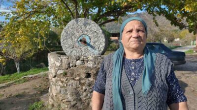 Aydın'ın İncirliova ilçesindeki Akçeşme Mahallesi'nde yer alan asırlık taş değirmen,