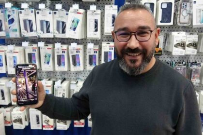 Tayland’ta Malatya Anonsu Yapan Esnaf, Sosyal Medyada Gündem Oldu