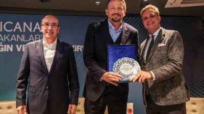 Türkiye Basketbol Federasyonu Başkanı Hidayet Türkoğlu ve Medicana Sağlık Grubu