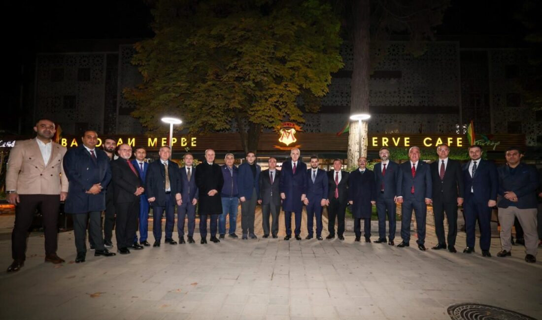 TBMM Başkanı Numan Kurtulmuş, Tacikistan’ın Duşanbe kentinde Türk iş insanlarıyla