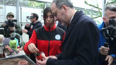 TBMM Engelli Bireylerin Sorunlarını Araştırma Komisyonu, İzmir'de engelli bireylerin sorunlarını