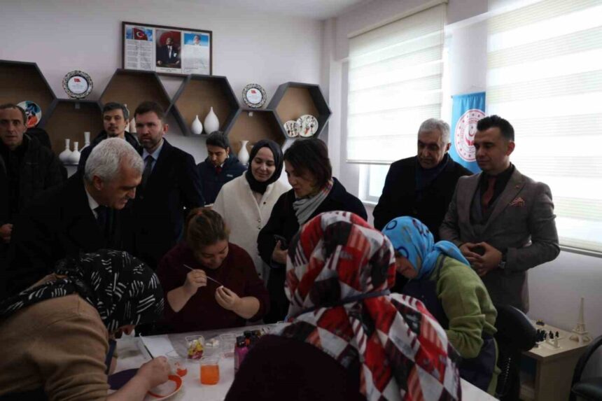 Milletvekilleri, Engelli Bireylerin Sorunlarını Araştırma Komisyonu kapsamında Erzurum’u ziyaret etti.