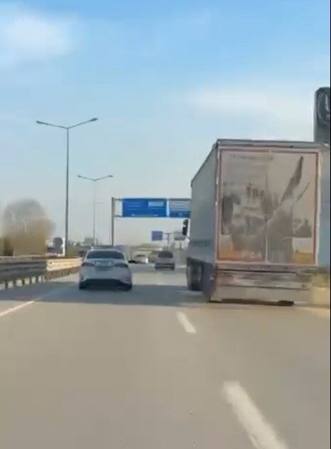 Bursa'nın İnegöl ilçesinde, dur ihtarına uymayan TIR sürücüsü Samet M.