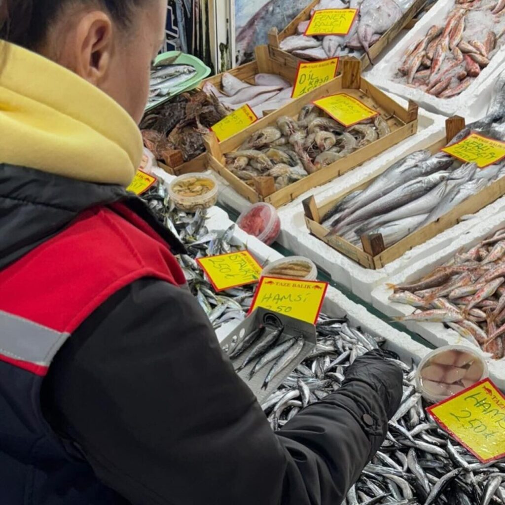 Tekirdağ’da Balık Satış Yerlerine Denetim: Tazelik ve Hijyen Kontrol Edildi