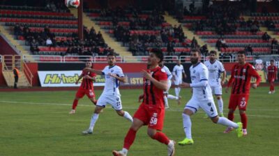 TFF 2. Lig 15. haftasında Kastamonuspor, Karacabey Belediyespor'u 2-1 yenerek