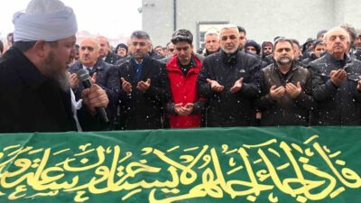 Cengiz Tosun’un annesi Şengül Tosun, tedavi gördüğü sürecin ardından yaşamını