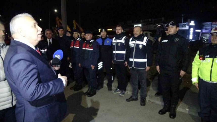 Trabzon Valisi Aziz Yıldırım, emniyet, sağlık ve itfaiye ekiplerini ziyaret ederek yeni yıl mesajları iletti.