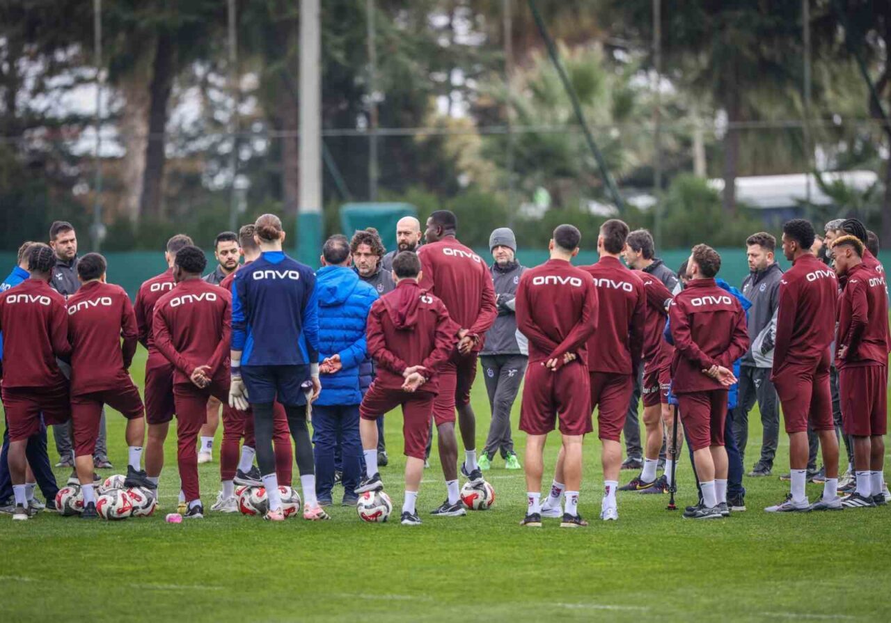 Trabzonspor, Teknik Direktör Fatih Tekke yönetiminde Süper Lig'in 14. haftasında