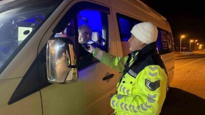 Ağrı'da Jandarma, trafik kurallarını denetlemek amacıyla geniş çaplı bir kontrol