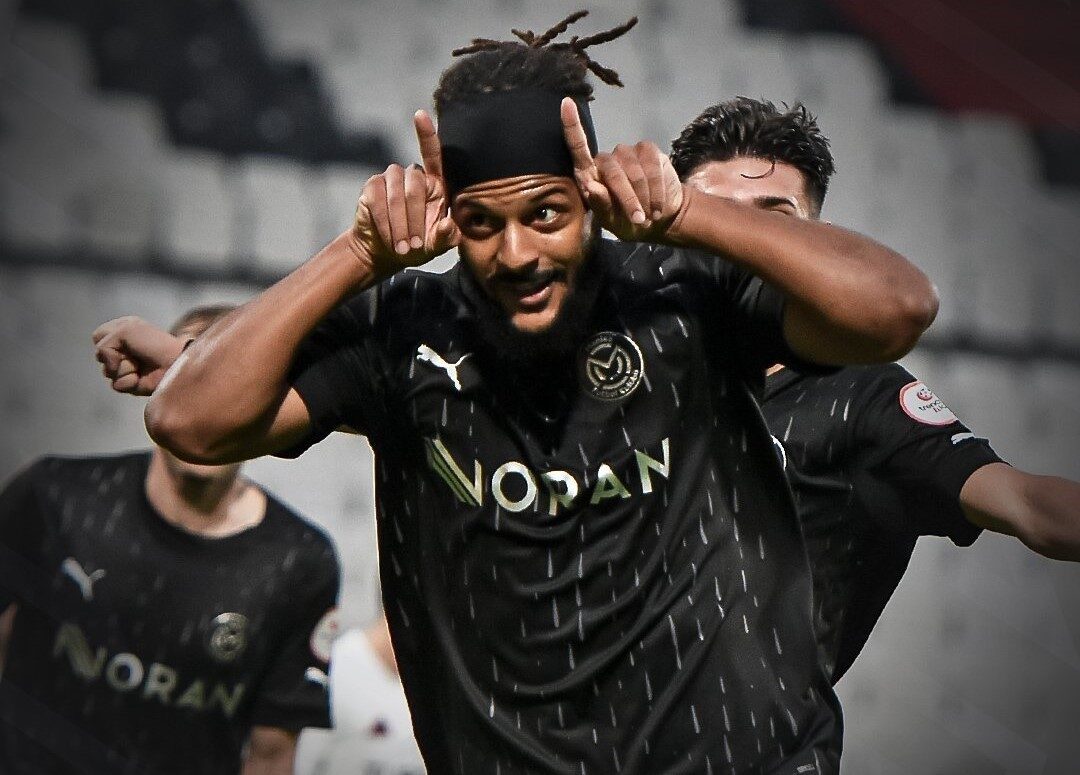 Manisa FK, Vanspor FK’yı 3-1 Yenerek Mahalli Lig’de Üst Sıralara Tırmandı