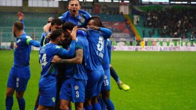 Trendyol Süper Lig’in 16. haftasında Çaykur Rizespor, Eyüpspor'u 3-0 yenerek