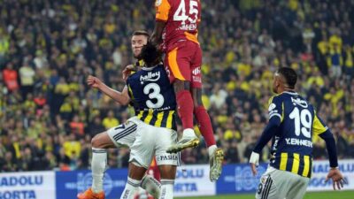 Fenerbahçe, Trendyol Süper Lig'in 14. haftasında Galatasaray'ı konuk etti. İlk