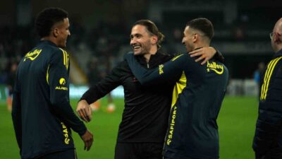 Trendyol Süper Lig 15. haftasında Medipol Başakşehir, evinde Fenerbahçe ile