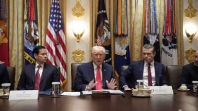 ABD Başkanı Donald Trump, uyuşturucu satıcılarına yönelik operasyonları genişleterek Venezuela'ya