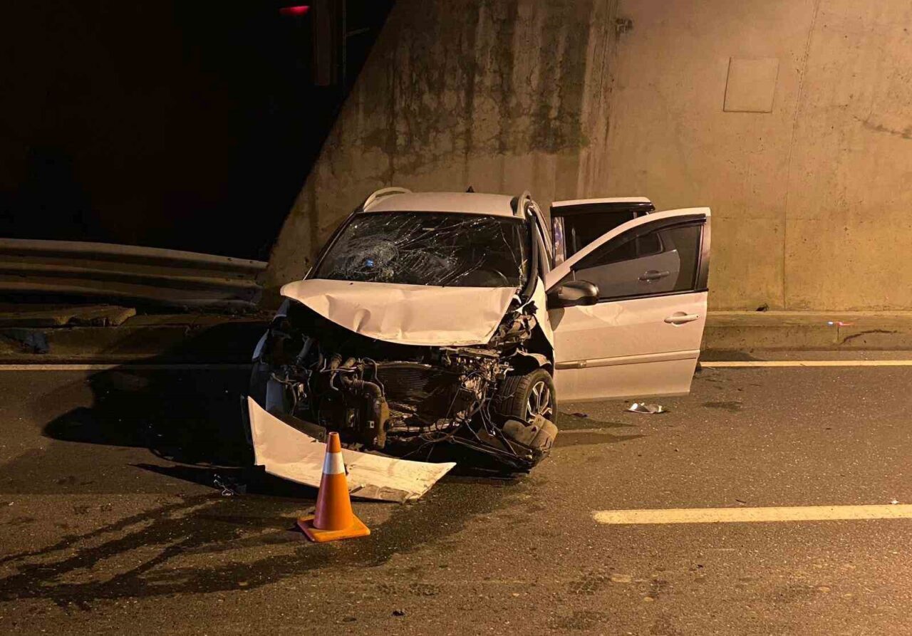 Zonguldak’ın Alaplı ilçesinde gece saatlerinde meydana gelen trafik kazasında A.T.