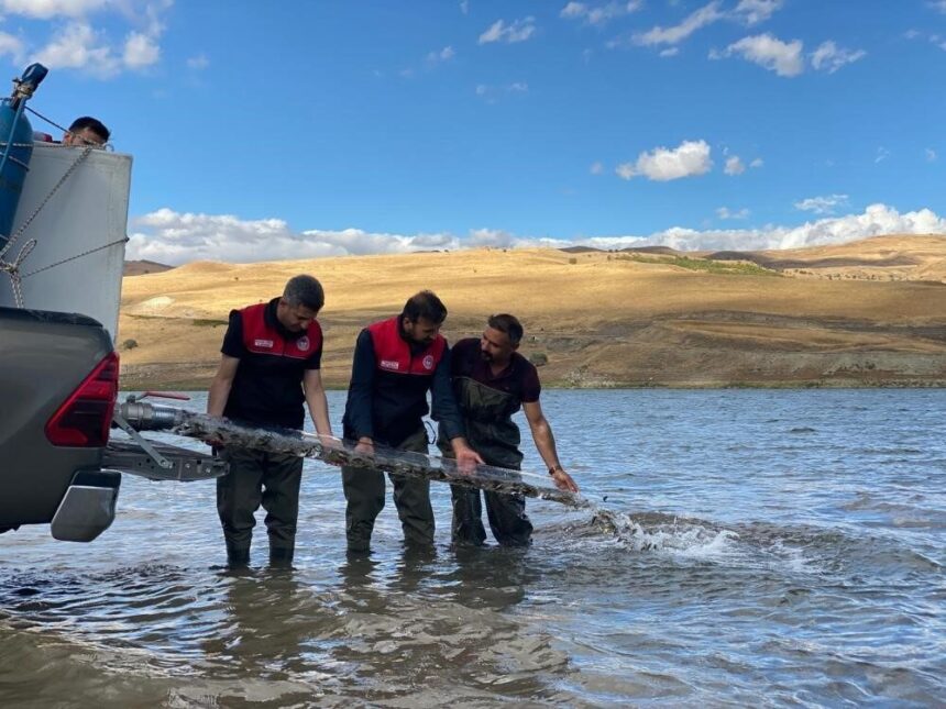 Bakan Yumaklı: 2025’te 83 Milyon Balık Suya Bırakılacak