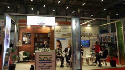 Büyükçekmece Belediyesi, 42. Uluslararası İstanbul Kitap Fuarı'nda öne çıktı. "Ustalara