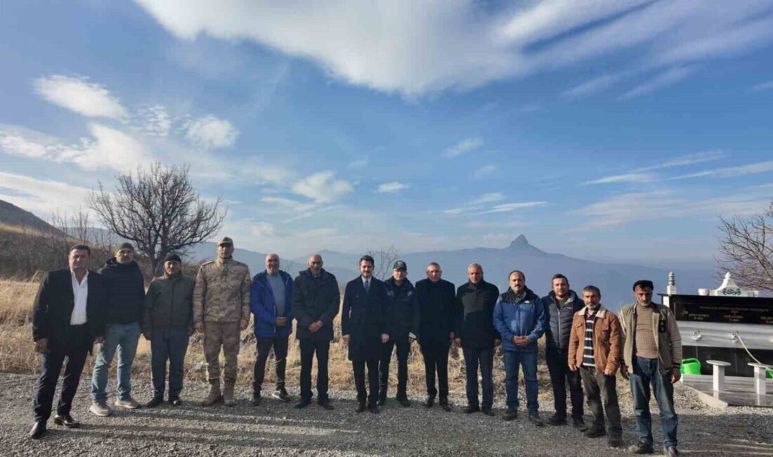 Kaymakam Yılmaz Tuzluca’da Köy Ziyaretleri Gerçekleştirerek Halkla Buluştu Iğdır'ın Tuzluca Kaymakamı Abdüllatif Yılmaz, Hadımlı Köyü'nü ziyaret ederek halka