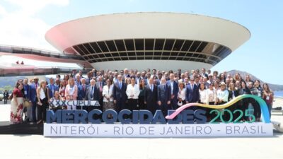 Konya Büyükşehir Belediye Başkanı Uğur İbrahim Altay, Brezilya'nın Niteri kentinde