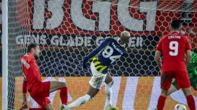 UEFA Avrupa Ligi'nde Fenerbahçe, Brann'ı 4-0 yenerek üstün bir başarı