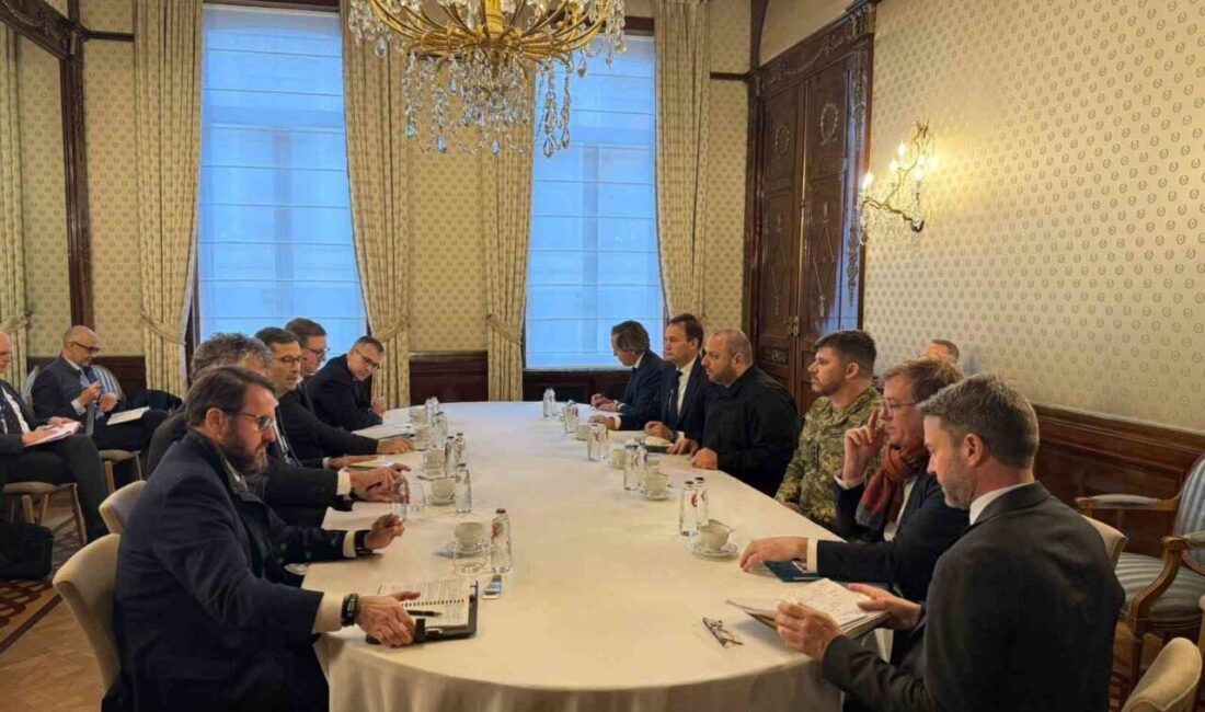 Rüstem Umerov, Brüksel'de Avrupa'nın güvenlik danışmanlarıyla bir araya gelerek Ukrayna'nın