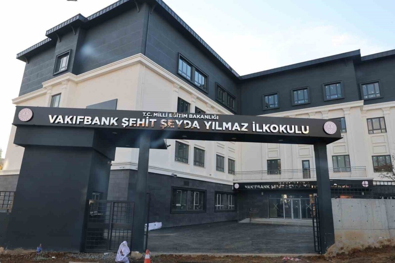 Ümraniye Cemil Meriç Mahallesi'nde inşa edilen Vakıfbank Şehit Şeyda Yılmaz