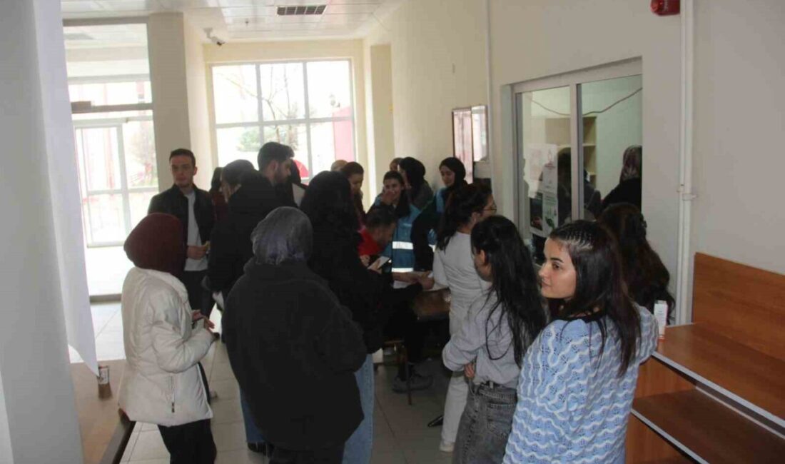 Sivas’ın Zara ilçesinde, Türk Kızılay ve KYK Zara Yurt Müdürlüğü