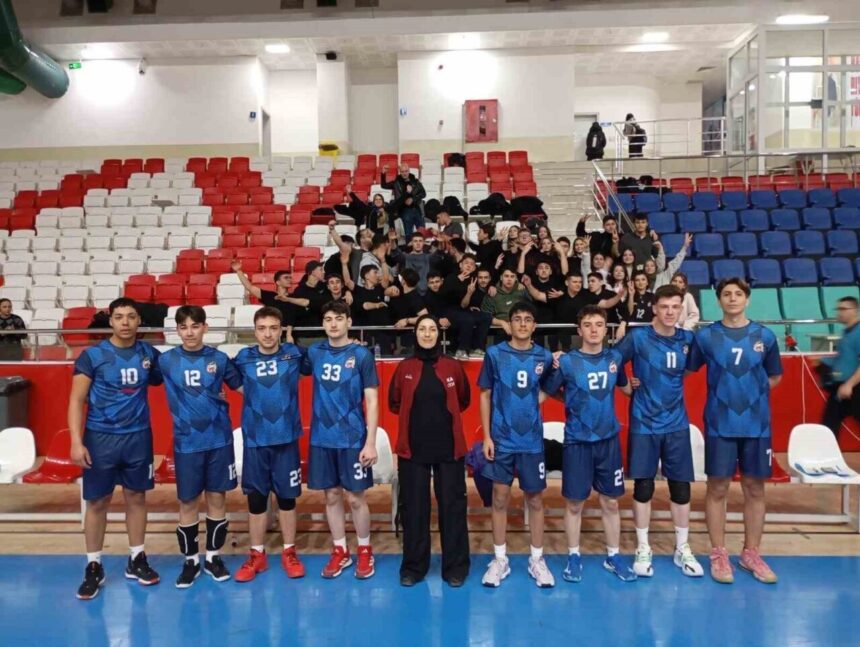 Kumral Abdal Anadolu Lisesi Voleybol Takımı, 10. kez il şampiyonu oldu