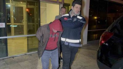 Samsun'da Hüseyin K. (55), üvey oğlu Adem Tuluk'u (41) bir