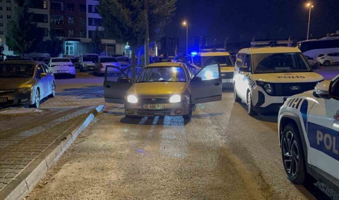 Kayseri'de polis ekiplerinin 'dur' ihtarına uymayan E.S.T., polis memuru G.A.'ya