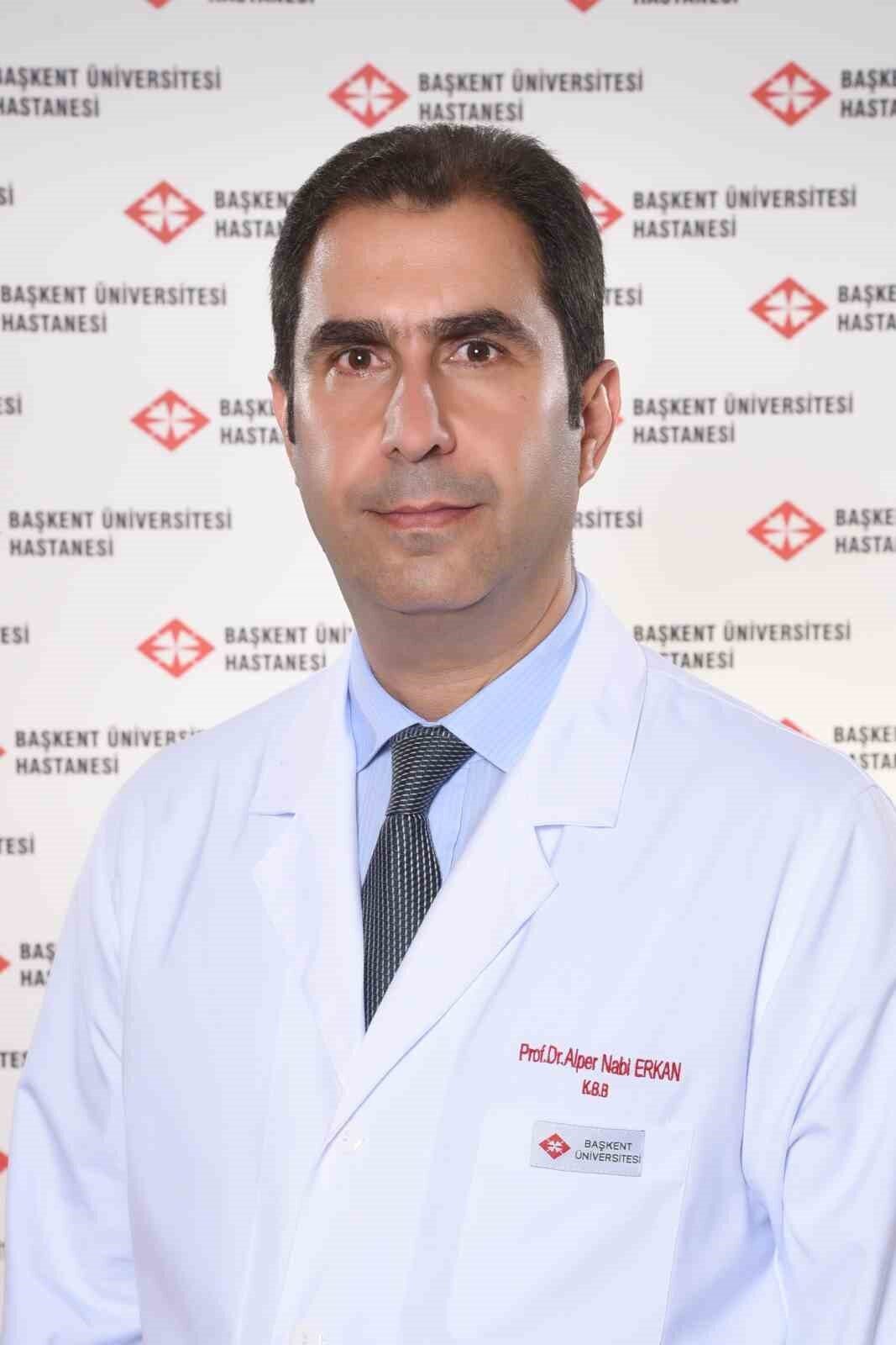 Prof. Dr. Alper Nabi Erkan, soğuk havalarda yüzün korunmasının önemli