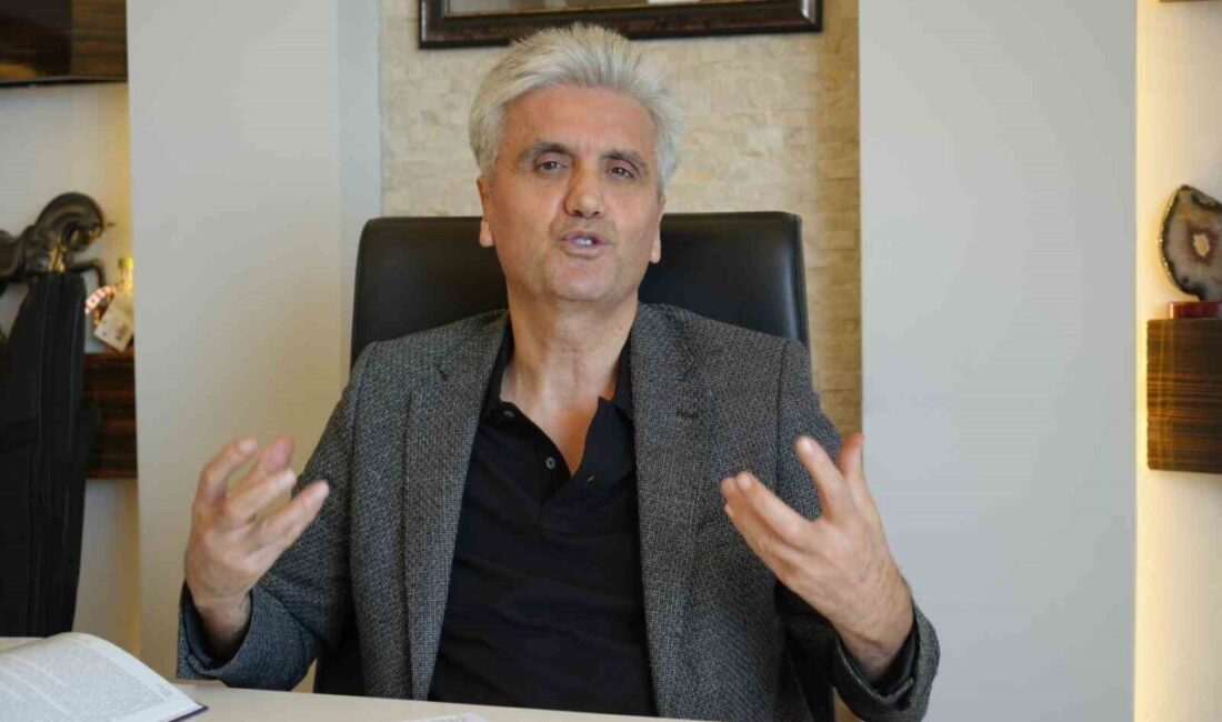 Prof. Dr. Hayati Akbaş, çocuklarda anormal meme büyüklüğünün psikolojik ve