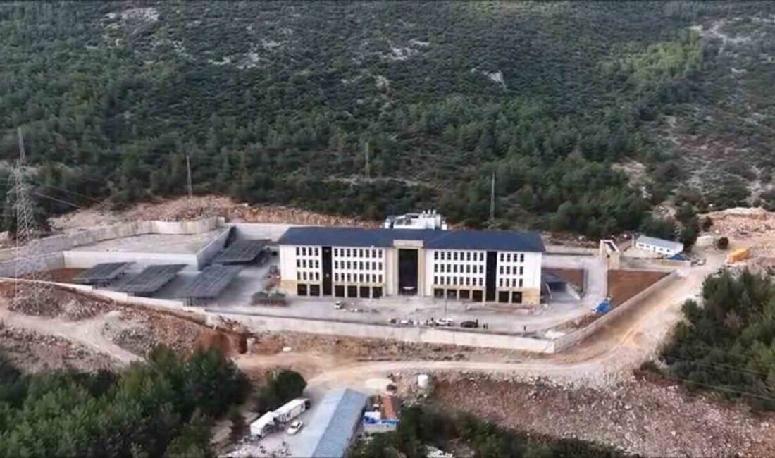 Muğla Valisi Dr. İdris Akbıyık, yeni Çevre, Şehircilik ve İklim