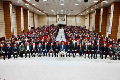 Vali Aydoğdu: “Okullar, Sevginin Yeşerdiği Yaşam Merkezleri Olmalı”