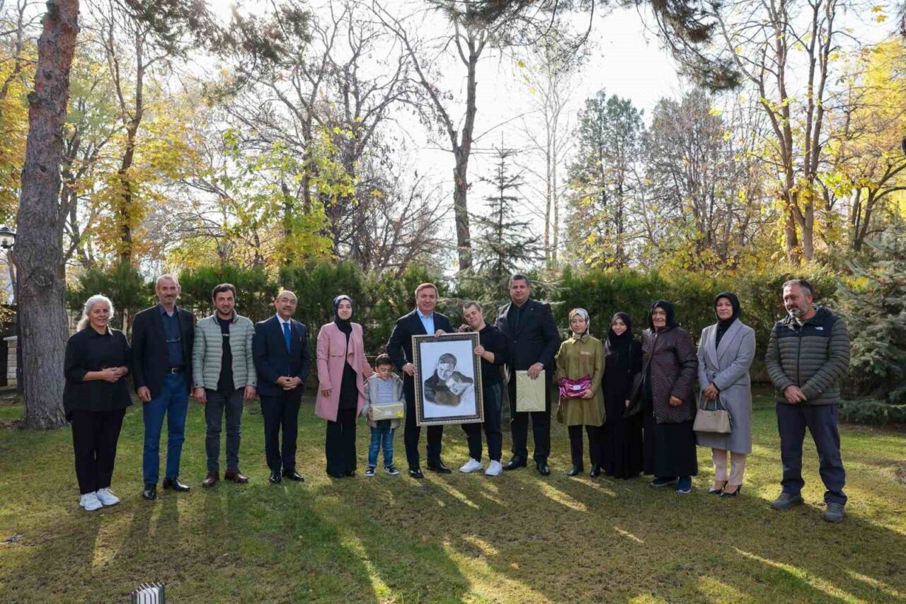 Erzincan Valisi, Dünya Engelliler Günü’nde engelli bireyleri ağırladı
