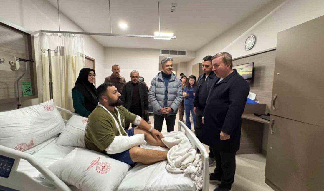 Erzincan Valisi Hamza Aydoğdu, Mengücek Gazi Eğitim ve Araştırma Hastanesi'nde