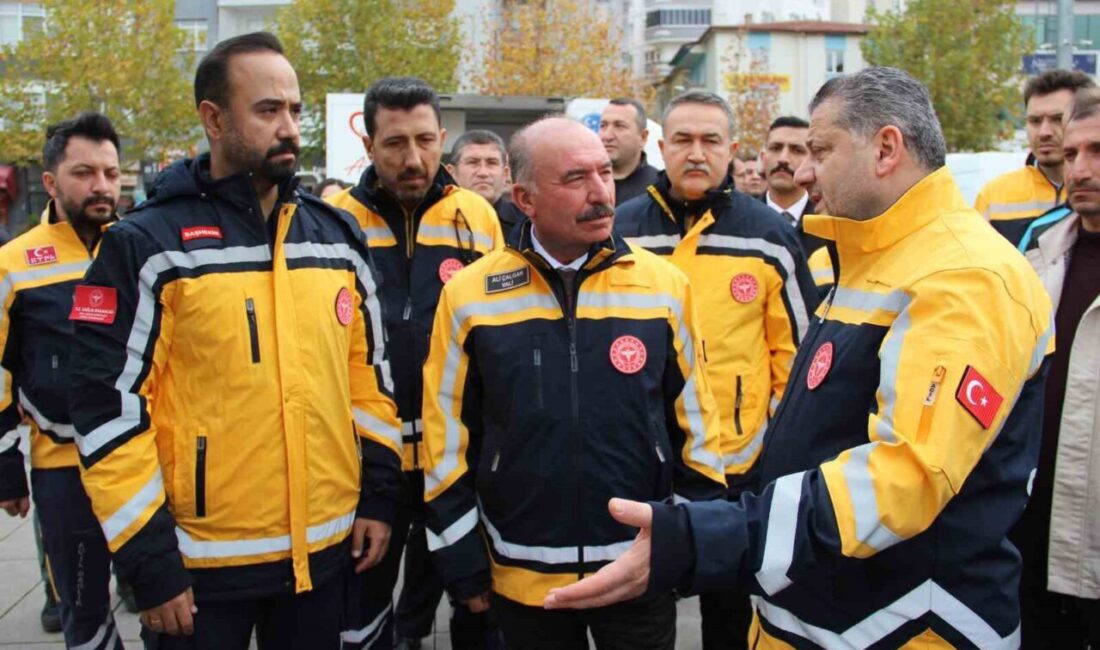 Çorum'da Acil Sağlık Hizmetleri Haftası etkinliğinde, Vali Ali Çalgan ani