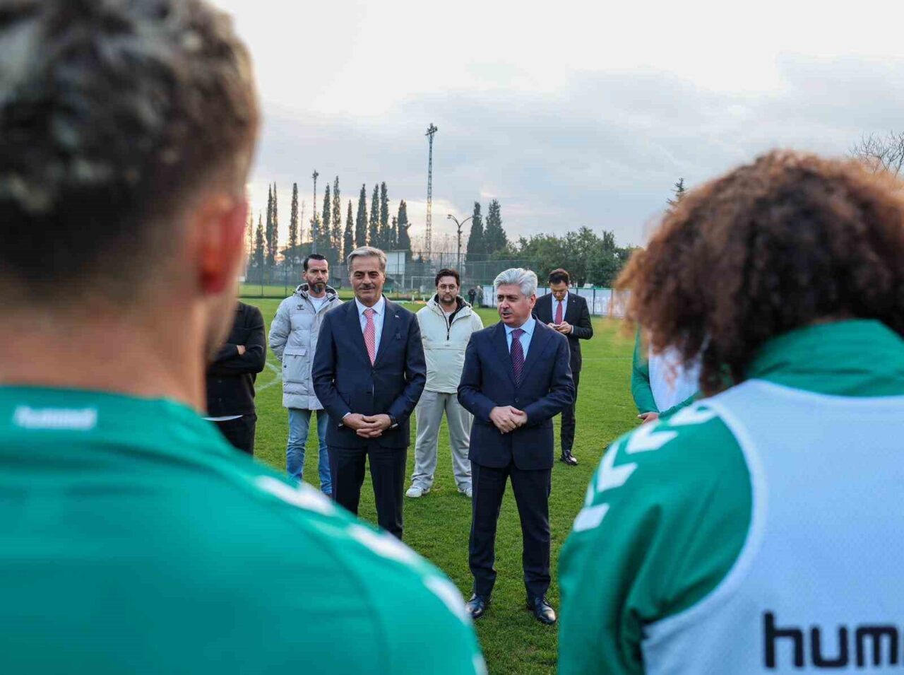 Sakaryaspor yönetim değişikliği sonrası Vali Rahmi Doğan ve Belediye Başkanı