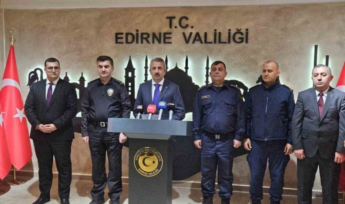 Edirne’de Ocak-Kasım 2025 Döneminde 1414 Firari Hükümlü Yakalandı, Motosiklet Kazaları Yüzde 57 Artış Gösterdi Edirne Valisi Yunus Sezer, 2025'in ilk on ayında 1,414 hapis