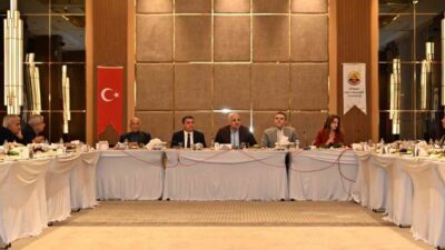 Diyarbakır Valisi Murat Zorluoğlu, DESOB Başkanı Alican Ebedinoğlu ve oda